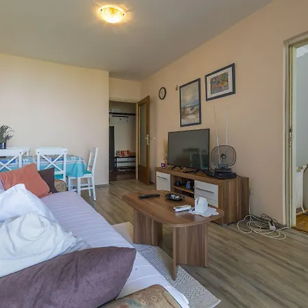 Apartamento Charmantes Nur 300 Meter Zum Mit Meerblick, Waschmaschine, Wifi *