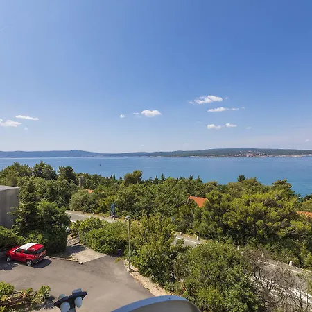 Charmantes Nur 300 Meter Zum Mit Meerblick, Waschmaschine, Wifi Crikvenica